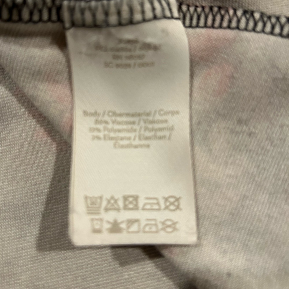 Boden Floral Black Top - Picture 5 of 5